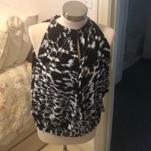 🛍Saks Fifth Ave Top